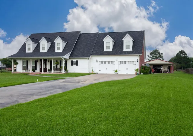 Photo 4 of Single family home for sale at 10085 Milky Way Ln, Beaumont, TX 77705 | MLS# 96241272 | Listing updated on 2026-09-01