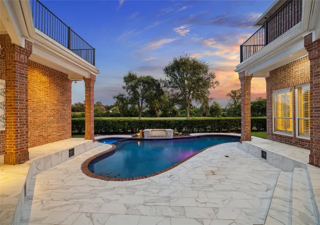 5th image of 23 Glen Eagles Dr, Sugar Land, TX 77479 | MLS# 16446920