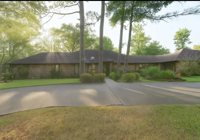 Photo 3 of Single family home for sale at 11427 Brandy Ln, Houston, TX 77044 | MLS# 78390034 | Listing updated on 2026-07-30