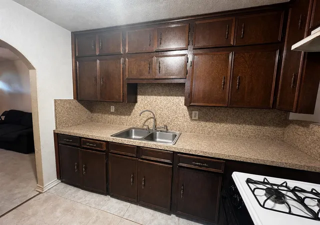 3rd image of 2875 Hebert St, Beaumont, TX 77705 | MLS# 79136078