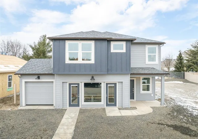 Photo 1 of Sale Pending at 3532 S Clinton Rd, Spokane, WA 99206 | MLS# 202411043 | Listing updated on 2026-10-19