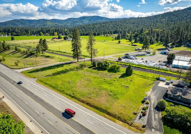 4th image of 2714 S Dishman-Mica Rd, Spokane, WA 99206 | MLS# 202416966