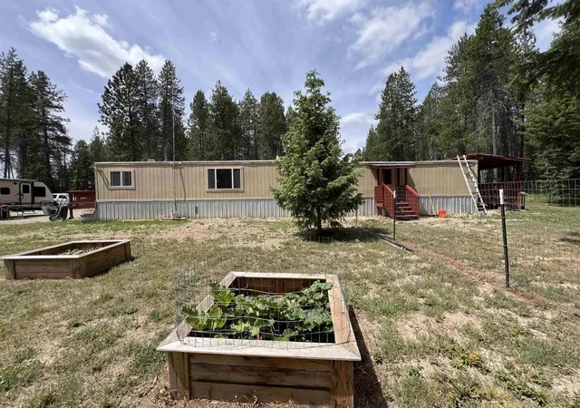 Photo 3 of Manufactured home for sale at 4430 D Springdale Hunters Rd, Springdale, WA 99173 | MLS# 202511769 | Listing updated on 2026-09-05