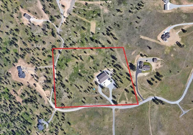 Photo 2 of Single family home for sale at 21319 E Harvard Vistas Ln, Newman Lake, WA 99025 | MLS# 202514045 | Listing updated on 2026-08-26