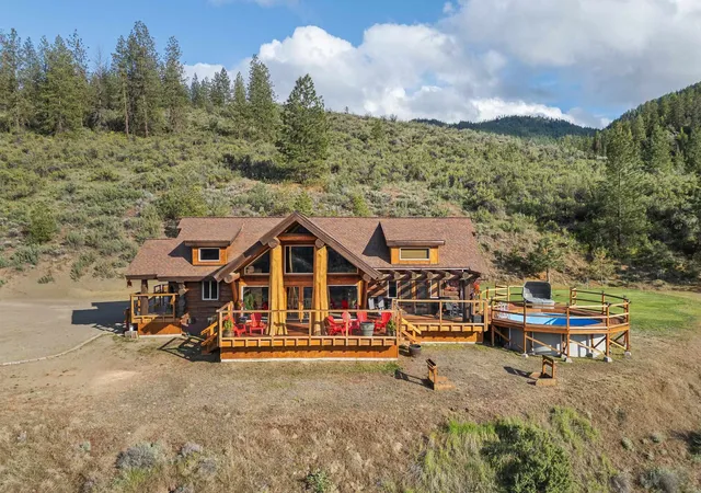 Photo 3 of Single family home for sale at 33905 Winterwood Ln, Davenport, WA 99122 | MLS# 202517403 | Listing updated on 2026-07-15