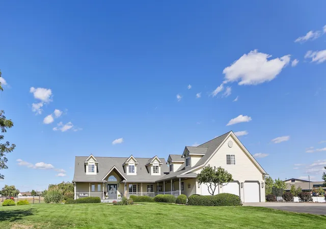 1st image of 2804 W Johannsen Rd, Spokane, WA 99208 | MLS# 202519578