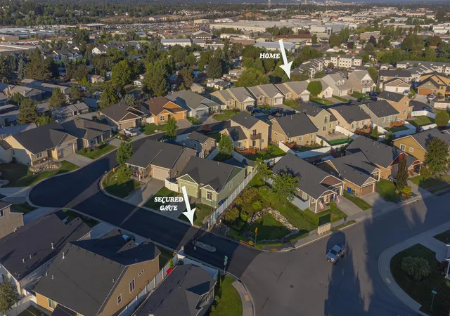3rd image of 11722 E Jackson Ln, Spokane Valley, WA 99206 | MLS# 202522383