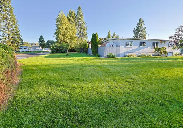 Homes for sale in Mead, WA | 12117 N Sheridan St, Mead, WA 99021 | MLS# 202522840
