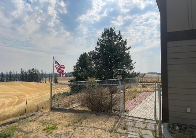 5th image of 15211 S Betz Rd, Cheney, WA 99004 | MLS# 202523516