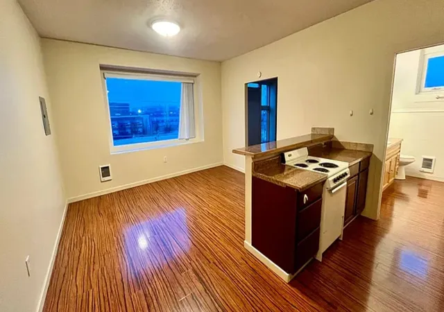 5th image of 209 E Sprague Ave, Spokane, WA 99202 | MLS# 202524687