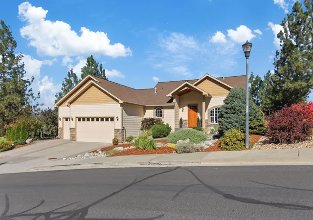 Photo 1 of Sale Pending at 1155 E Quartz Ln, Spokane, WA 99208 | MLS# 202525012 | Listing updated on 2026-08-31