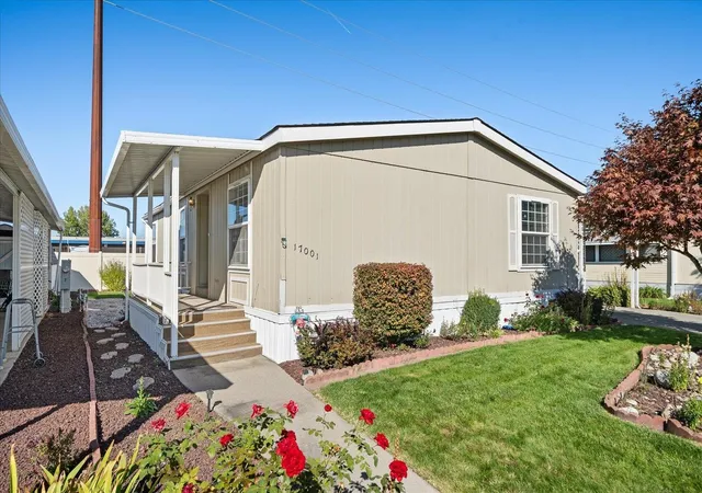 Photo 1 of Manufactured home for sale at 17001 E Meadowbrook Ln, Spokane Valley, WA 99016 | MLS# 202525379 | Listing updated on 2026-09-10