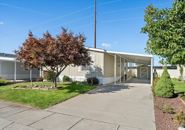 Photo 2 of Manufactured home for sale at 17001 E Meadowbrook Ln, Spokane Valley, WA 99016 | MLS# 202525379 | Listing updated on 2026-09-10