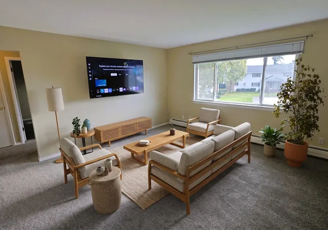 image of 250 N Raymond Rd, Spokane Valley, WA 99206 | MLS# 202525966