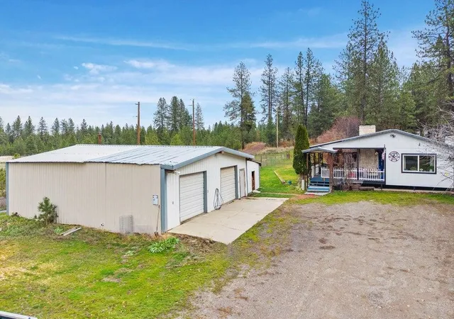 3rd image of 21018 N Austin Rd, Colbert, WA 99005 | MLS# 202526885