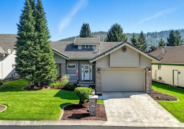 Homes for sale in Liberty Lake, WA | 520 N Village Ln, Liberty Lake, WA 99019 | MLS# 202526987
