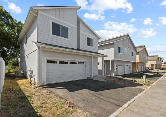 Photo 2 of Single family home for sale at 312 S Woodlawn Ln, Spokane, WA 99216 | MLS# 202527028 | Listing updated on 2026-08-26
