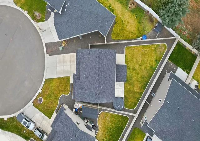 3rd image of 2046 W Parkway Ct, Spokane, WA 99208 | MLS# 202527395