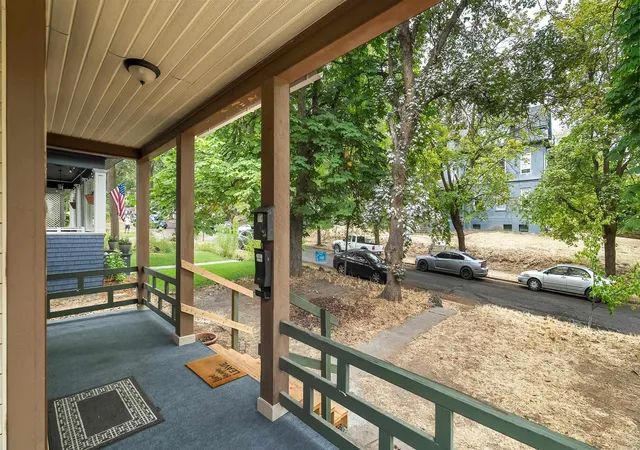 Homes for sale in Spokane, WA | 1130 W 11th Ave, Spokane, WA 99204 | MLS# 202527414