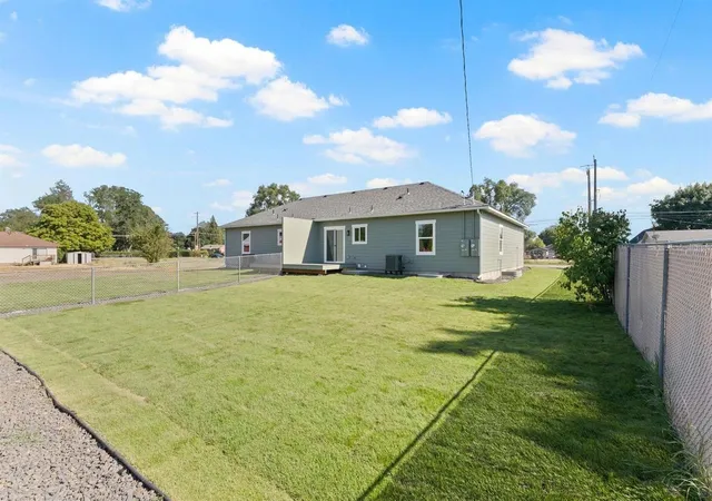 33rd image of 13803 E Rich Ave, Spokane Valley, WA 99216 | MLS# 202610062