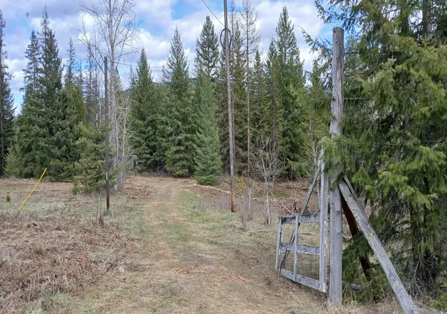 Homes for sale in Colville, WA | 3832 Deep Lake Boundary Rd, Colville, WA 99114 | MLS# 202610121