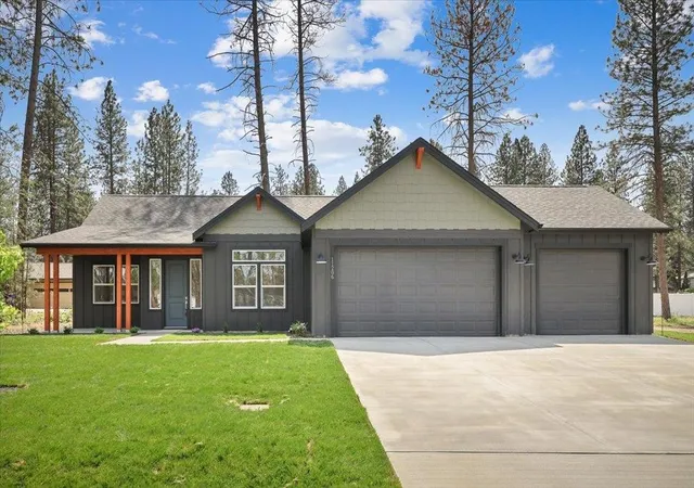 1st image of 11206 E 27th Ave, Spokane Valley, WA 99206 | MLS# 202610383
