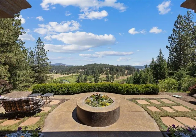 Photo 3 of Mansion for sale at 13417 S Bluegrouse Ln, Spokane, WA 99224 | MLS# 202610397 | Listing updated on 2026-08-28