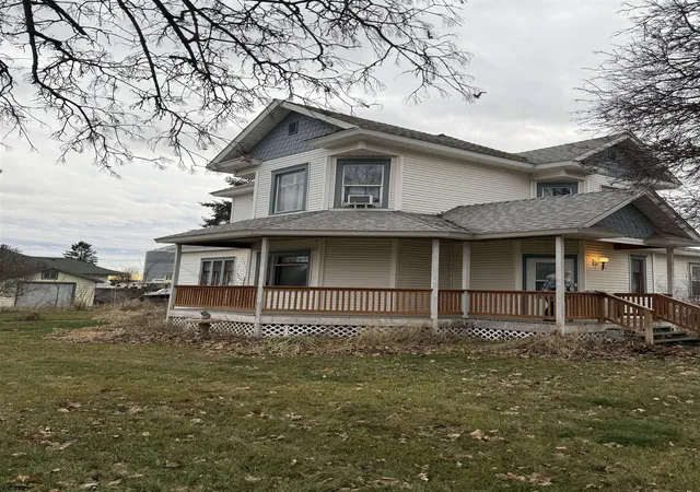 Photo 3 of Single family home for sale at 703 Washington St, Davenport, WA 99122 | MLS# 202610954 | Listing updated on 2026-09-20