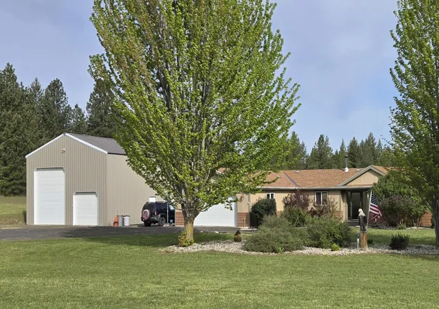 Homes for sale in Chattaroy, WA | 27601 N Scotts Ridge Ln, Chattaroy, WA 99003 | MLS# 202611231