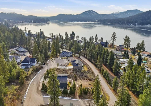 Homes for sale in Loon Lake, WA | 40004 Loon Lake Ct, Loon Lake, WA 99148 | MLS# 202611635
