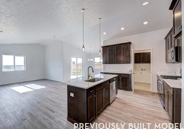 Photo 2 of Sale Pending at 18722 E Riverside Ct, Greenacres, WA 99016 | MLS# 202611974 | Listing updated on 2026-02-11