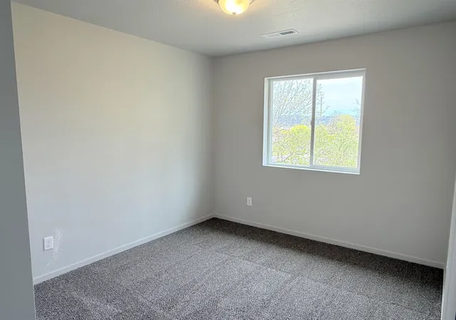 16th image of 9511 E Michielli Ln, Spokane, WA 99206 | MLS# 202612003