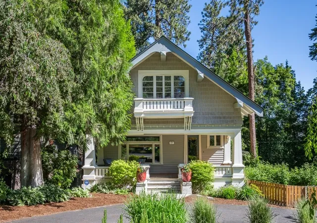 Photo 2 of Single family home for sale at 917 E 20th Avenue, Spokane, WA 99203 | MLS# 202612020 | Listing updated on 2026-09-15