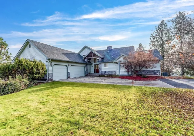 Photo 4 of Single family home for sale at 7335 N Five Mile Rd, Spokane, WA 99208 | MLS# 202612101 | Listing updated on 2026-08-23