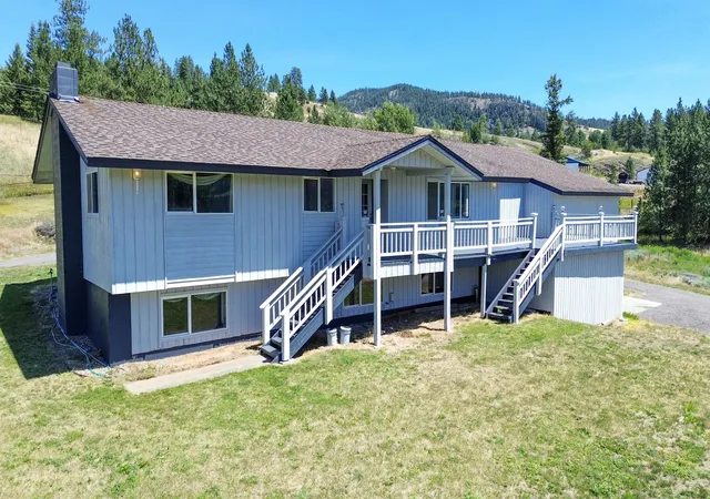 1st image of 598 N 395 Hwy, Kettle Falls, WA 99141 | MLS# 202612309