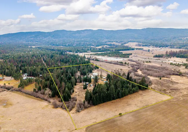 Homes for sale in Cusick, WA | 263 Fourspots Rd, Cusick, WA 99119 | MLS# 202612317