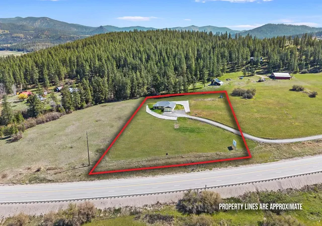 Homes for sale in Valley, WA | 2801 G S 395 Hwy, Valley, WA 99181 | MLS# 202612504