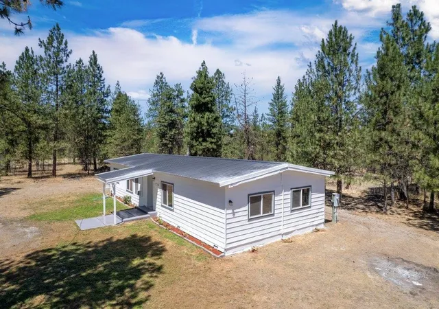 Homes for sale in Ford, WA | 7754 Samuel St, Ford, WA 99013 | MLS# 202612564