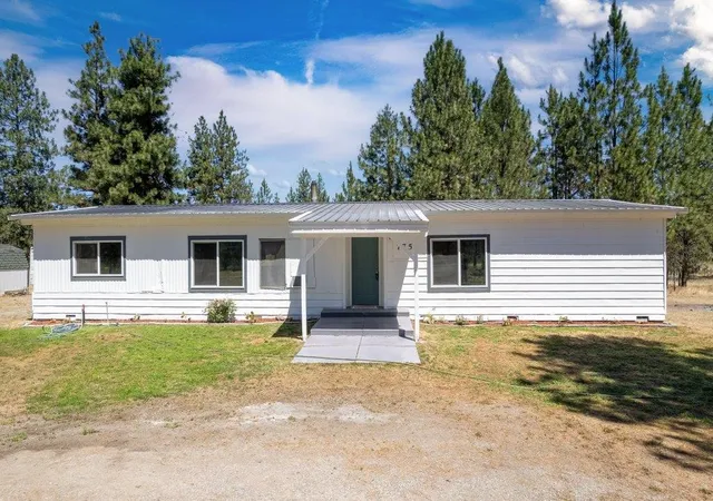 Homes for sale in Ford, WA | 7754 Samuel St, Ford, WA 99013 | MLS# 202612564