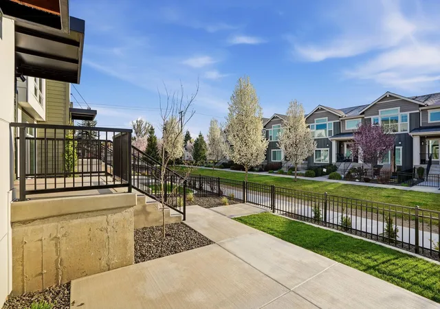 Homes for sale in Spokane, WA | 2512 W Summit Pkwy, Spokane, WA 99201 | MLS# 202612574