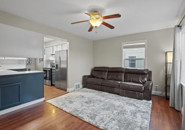 4th image of 204 E Princeton Ave, Spokane, WA 99207 | MLS# 202612673