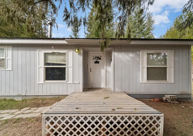 Photo 1 of Manufactured home for sale at 35007 N Blanchard Crk Rd, Newport, WA 99156 | MLS# 202612814 | Listing updated on 2026-09-25