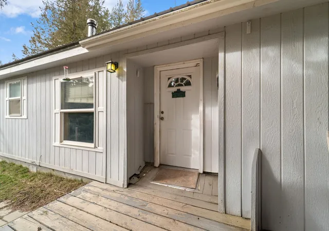 Photo 2 of Manufactured home for sale at 35007 N Blanchard Crk Rd, Newport, WA 99156 | MLS# 202612814 | Listing updated on 2026-09-25