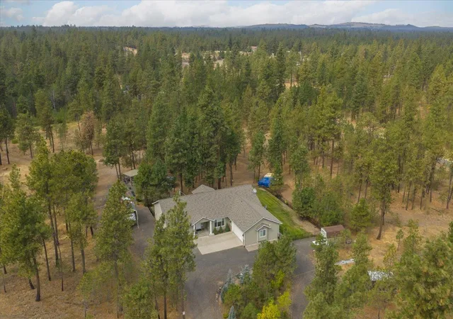 1st image of 18206 S Hanson Pond Ln, Cheney, WA 99004 | MLS# 202612821
