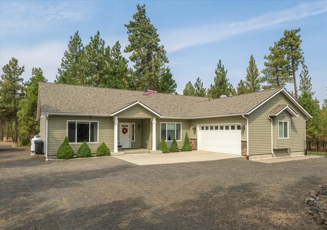 Photo 3 of Single family home for sale at 18206 S Hanson Pond Ln, Cheney, WA 99004 | MLS# 202612821 | Listing updated on 2026-09-02