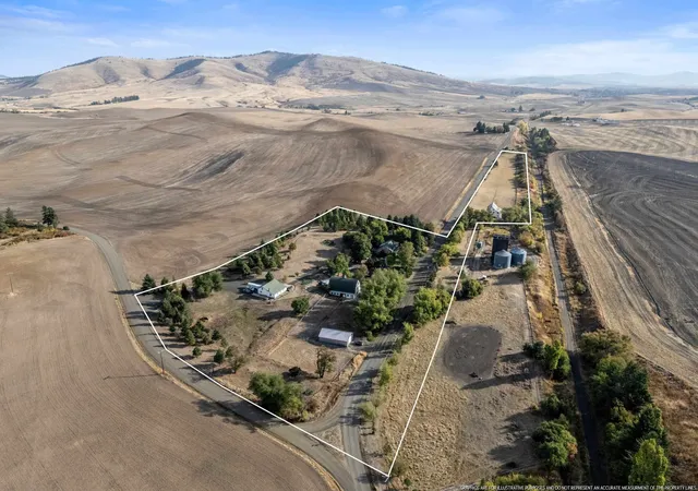 Homes for sale in Tekoa, WA | 3351 W Lone Pine Rd, Tekoa, WA 99033 | MLS# 202612864