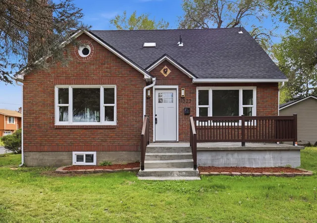 Photo 1 of Sale Pending at 11022 E 4th Avenue, Spokane Valley, WA 99206 | MLS# 202613557 | Listing updated on 2026-09-21