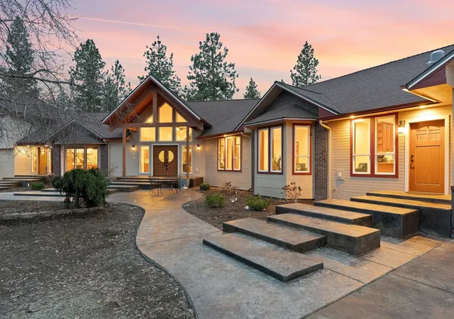 2nd image of 12912 E Gibbs Rd, Mica, WA 99023 | MLS# 202613634