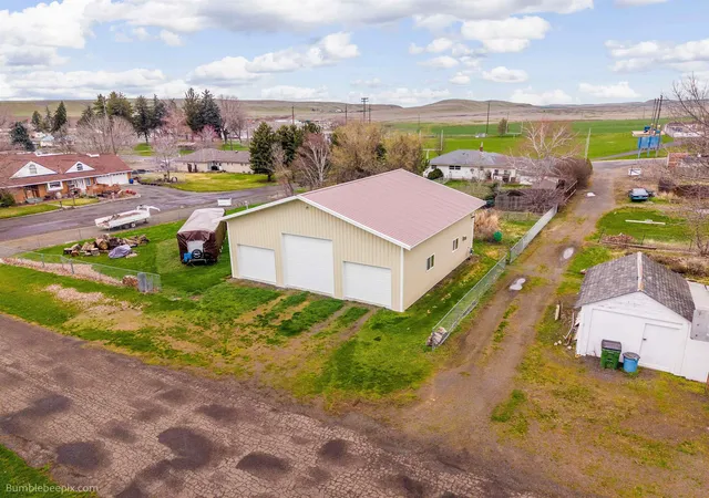 1st image of 102 N Star Ave, Lacrosse, WA 99143 | MLS# 202613701