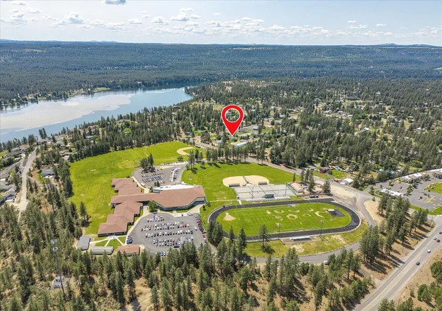 Homes for sale in Nine Mile Falls, WA | 16324 N Cimmeron Ct, Nine Mile Falls, WA 99026 | MLS# 202613737
